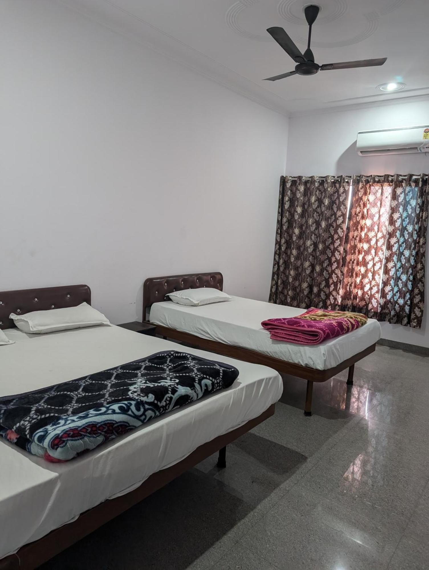 Hotel Raghunath Palace Khātu Exterior photo